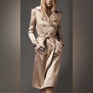 Burberry 100% Mulberry Silk Trench Coat